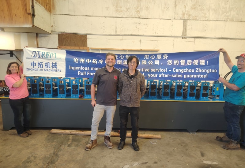 滄州中拓再創(chuàng)佳績(jī)彩鋼瓦滴水檐設(shè)備在美國(guó)佛羅里達(dá)成功投產(chǎn)運(yùn)行穩(wěn)定